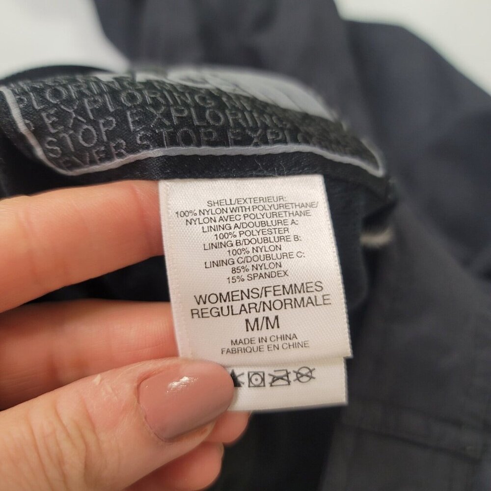 The North Face HyVent Women’s Black Waterproof Snow Pants - Picture 7 of 16